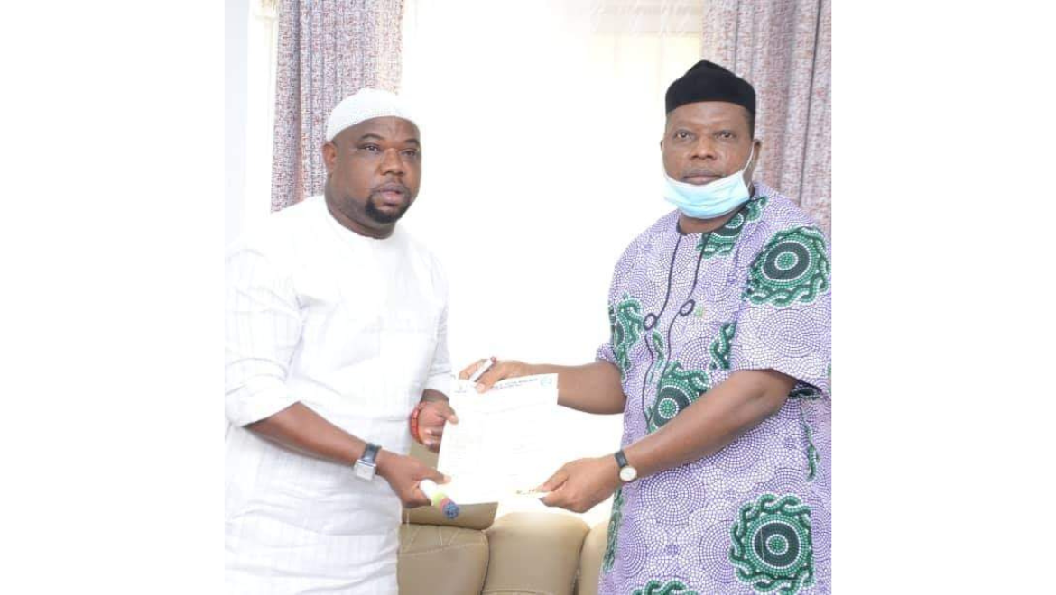 With the Honourable Speaker, Olakunle Oluomo, Ogun State House of Assembly,